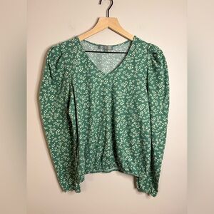 Women’s Good Luck Gem Floral V-Neck Thermal Top size L